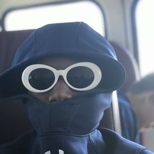 Meet your Posher, Xavier